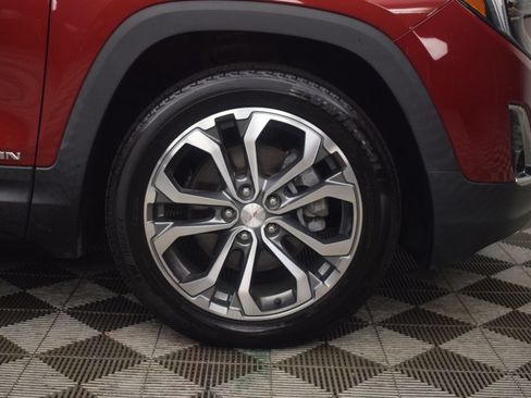 Used 2020 GMC Terrain SLT w/ Preferred Package FWD image 29