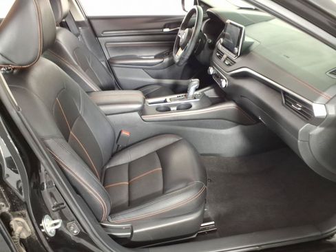Used 2021 Nissan Altima 2.5 SR FWD image 8