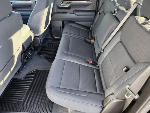 Used 2026 GMC Sierra 1500 Elevation image 8