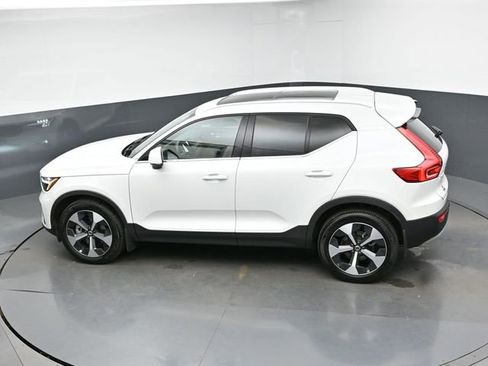 Used 2023 Volvo XC40 B5 Plus w/ Driver Assist Package AWD/4WD image 47