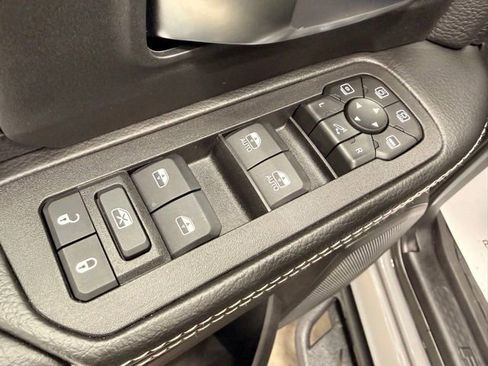 Used 2026 RAM 2500 Big Horn AWD/4WD image 31