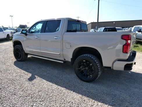 New 2026 Chevrolet Silverado 1500 High Country AWD/4WD image 10
