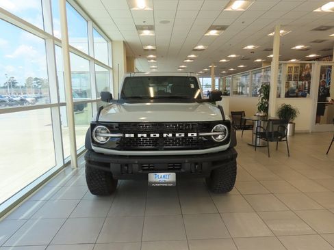 Used 2024 Ford Bronco Wildtrak AWD/4WD image 5