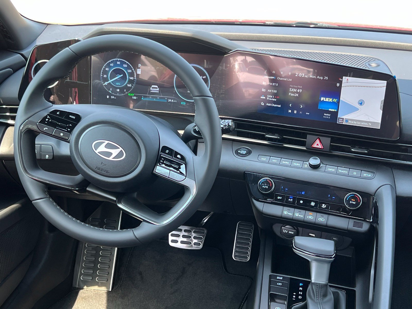 New 2025 Hyundai Elantra SEL w/ Cargo Package FWD image 18