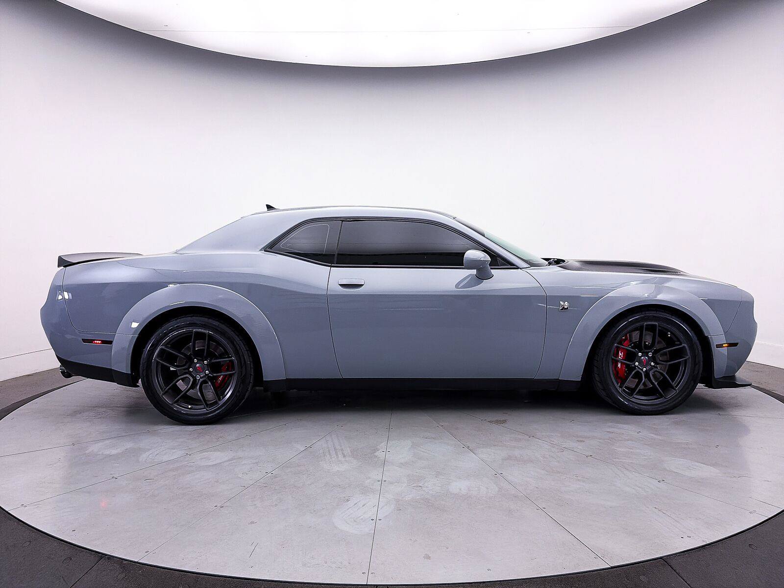 Used 2021 Dodge Challenger R/T Scat Pack RWD image 43