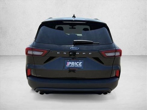 Used 2025 Ford Escape ST-Line FWD image 6