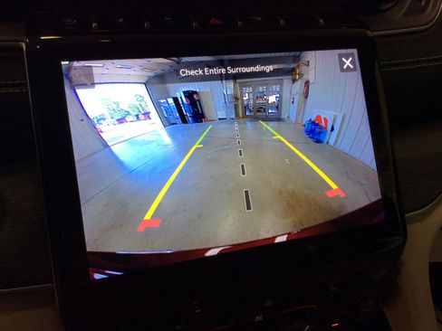 Used 2024 Jeep Grand Cherokee Limited image 33