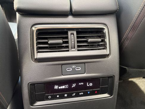 Used 2025 MAZDA CX-70 3.3 Turbo w/ Preferred Package image 25