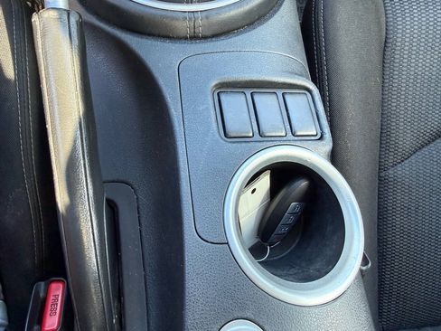 Used 2010 Nissan 370Z Coupe w/ Sport Pkg RWD image 18