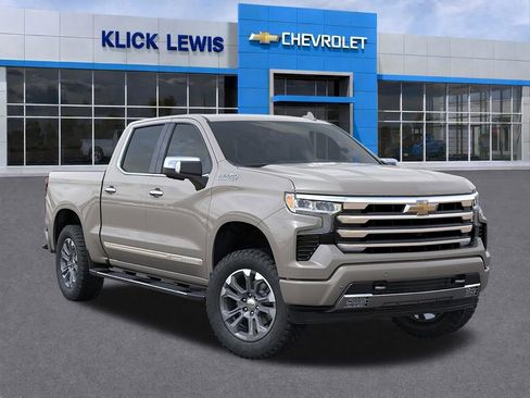 New 2026 Chevrolet Silverado 1500 High Country w/ Z71 Off-Road Package AWD/4WD image 7