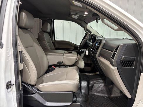 Used 2020 Ford F250 XL w/ Power Equipment Group image 12