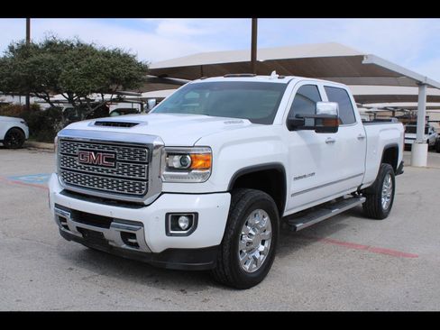 Used 2019 GMC Sierra 2500 Denali w/ Duramax Plus Package image 1