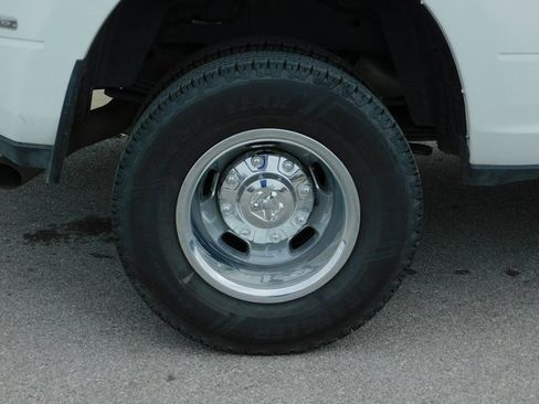 Used 2024 RAM 3500 Big Horn image 10