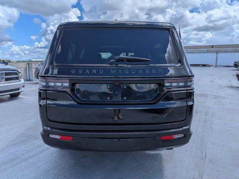 Certified 2024 Jeep Grand Wagoneer L Series II w/ Quick Order Packagew 28T AWD/4WD image 5