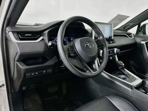 Certified 2021 Toyota RAV4 XSE AWD/4WD image 9