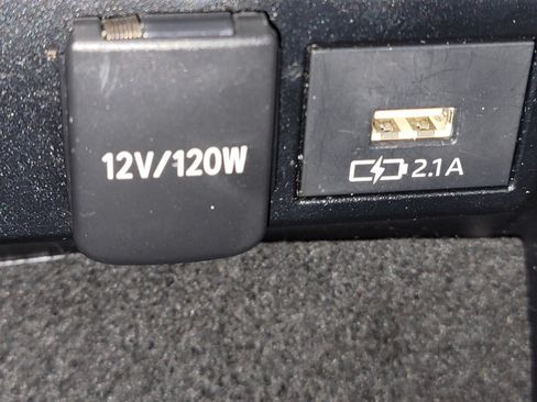 Used 2020 Toyota Corolla SE FWD image 22