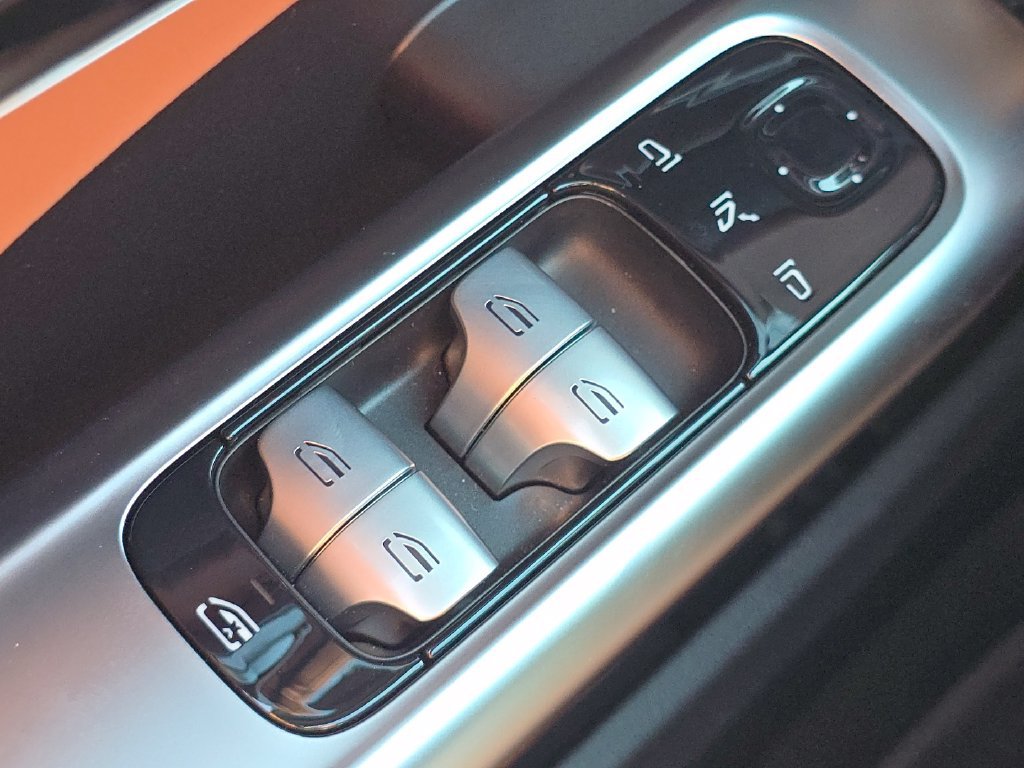 Certified 2026 Mercedes-Benz C 300 4MATIC Sedan image 29