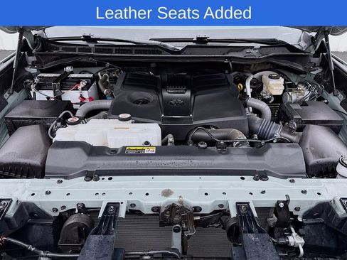 Used 2025 Toyota Tundra SR5 image 28