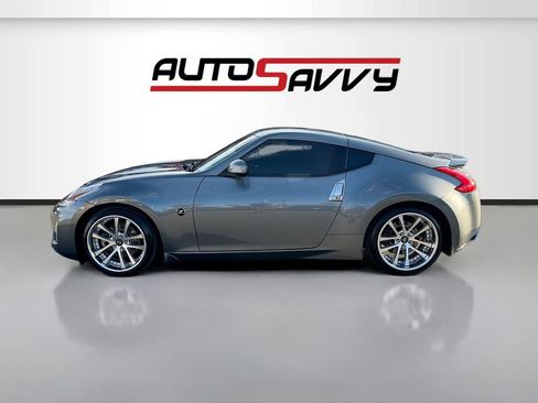 Used 2016 Nissan 370Z Base w/ Aerodynamics Package image 4