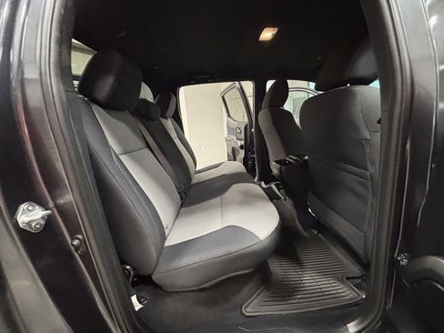 Used 2021 Toyota Tacoma TRD Off-Road image 47