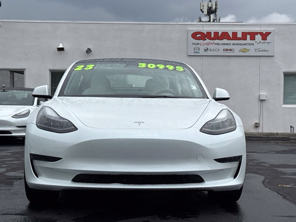 Used 2023 Tesla Model 3 Standard Range RWD image 2