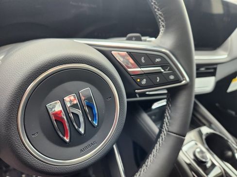 New 2026 Buick Envision Preferred image 18