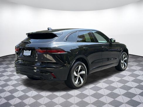 Used 2026 Jaguar F-PACE R-Dynamic S AWD/4WD image 9