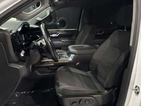 Used 2022 Chevrolet Silverado 1500 LT Trail Boss w/ Protection Package AWD/4WD image 14
