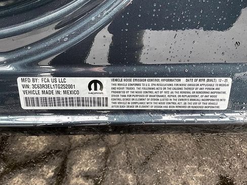 New 2026 RAM 3500 Laramie AWD/4WD image 39