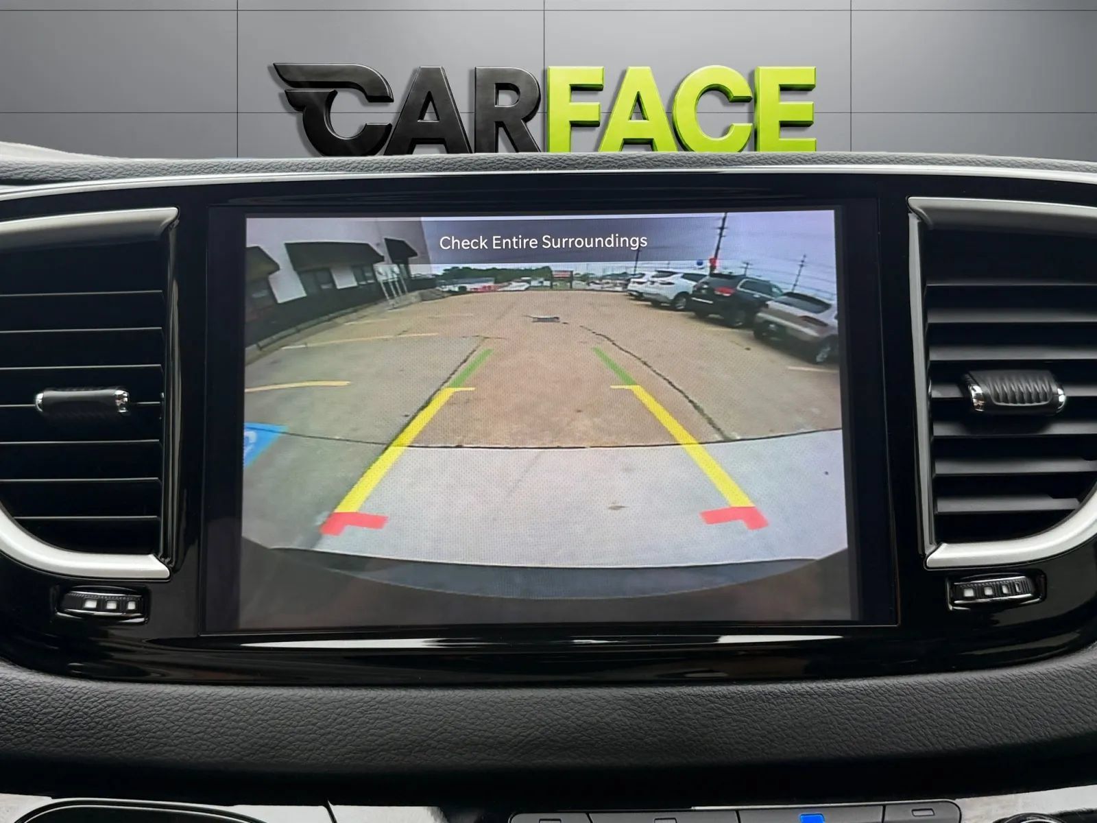 Used 2023 Chrysler Pacifica Touring-L FWD image 33