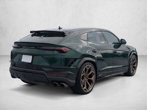 Used 2023 Lamborghini Urus Performante AWD/4WD image 5
