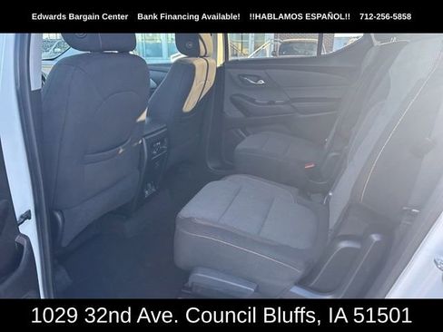 Used 2018 Chevrolet Traverse LT image 12