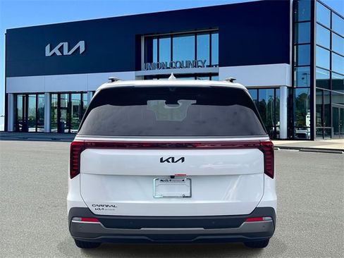 New 2026 Kia Carnival SX Prestige image 5