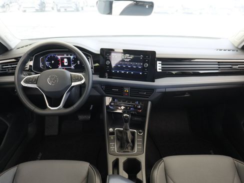 Certified 2026 Volkswagen Jetta SEL FWD image 23