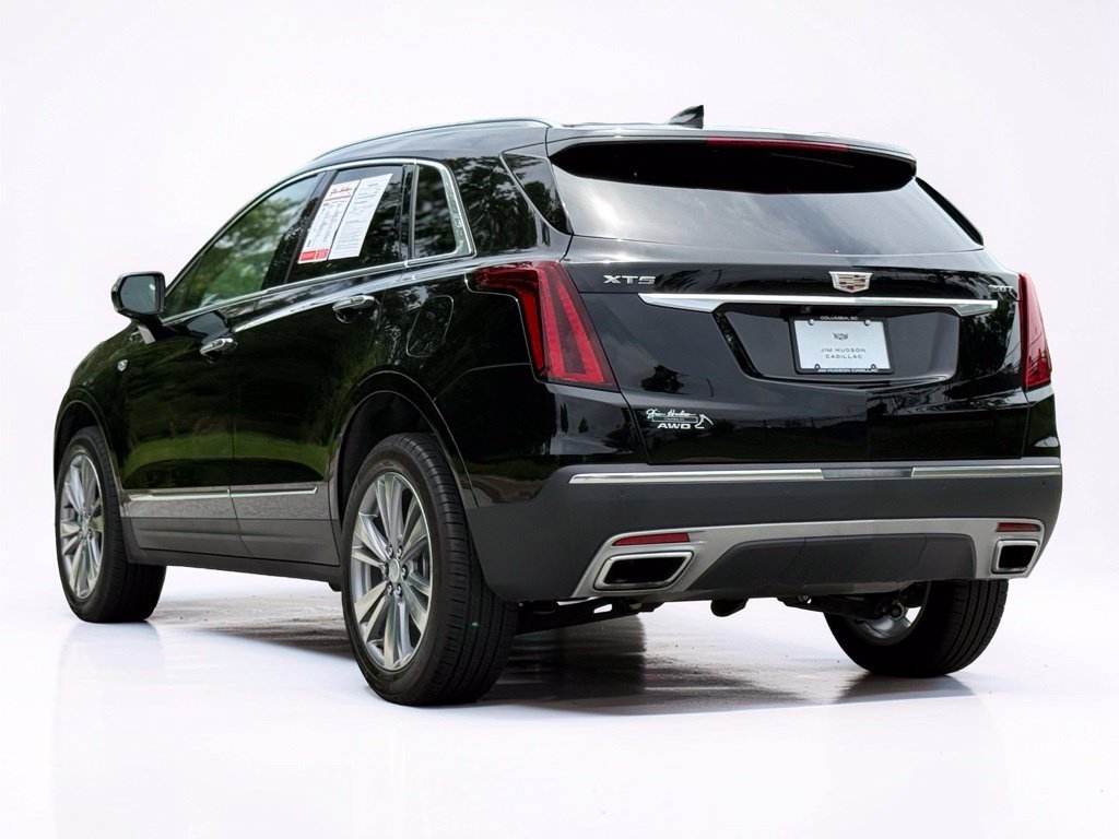 Used 2025 Cadillac XT5 Premium Luxury w/ LPO, Floor Liner Package AWD/4WD image 12
