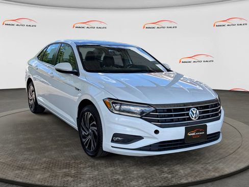 Used 2021 Volkswagen Jetta SEL Premium FWD image 5
