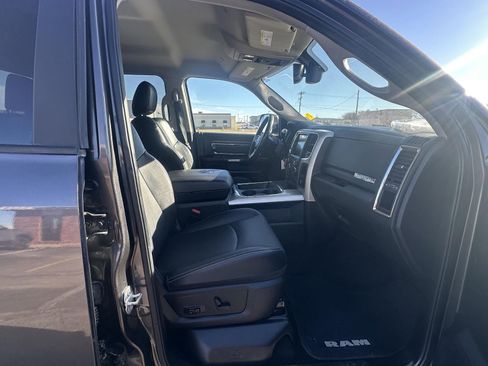 Used 2017 RAM 2500 Laramie w/ Sport Appearance Group image 38