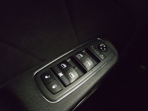 Used 2021 Dodge Charger SRT Hellcat image 30