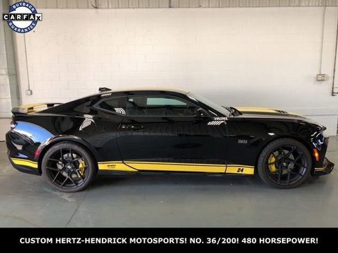 Used 2020 Chevrolet Camaro SS RWD image 11