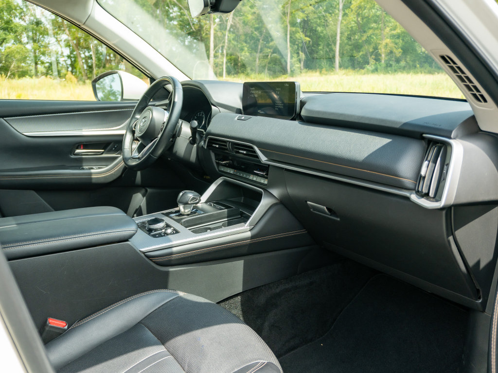 Used 2024 MAZDA CX-90 3.3 Turbo w/ Preferred Plus AWD/4WD image 20