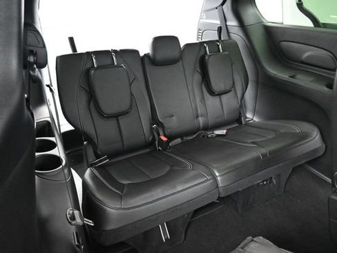 Used 2026 Chrysler Pacifica Select FWD image 22