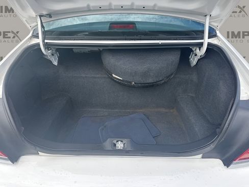 Used 1998 Ford Crown Victoria LX image 25