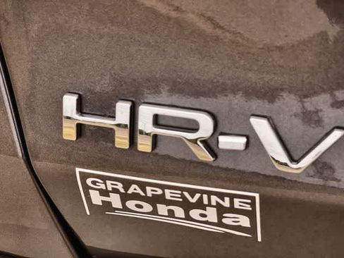 Certified 2024 Honda HR-V LX image 8