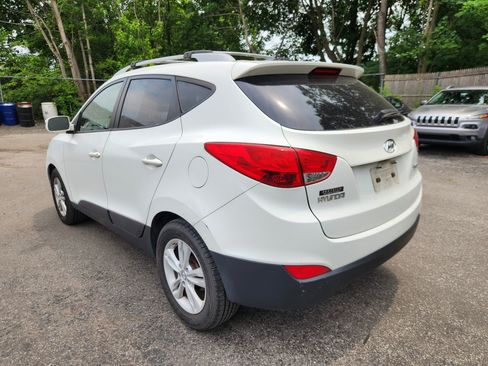 Used 2012 Hyundai Tucson GLS FWD image 3