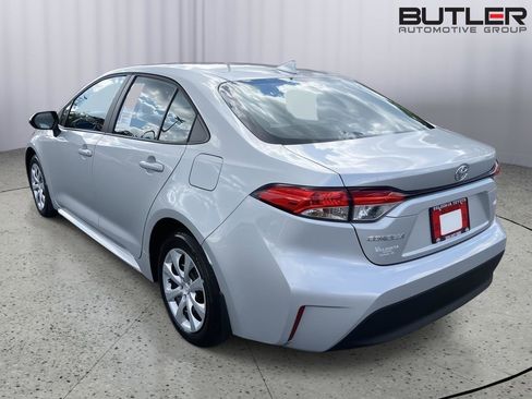 New 2026 Toyota Corolla LE FWD image 3