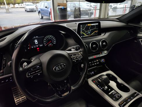 Used 2018 Kia Stinger GT2 w/ Paint Protection Package image 18