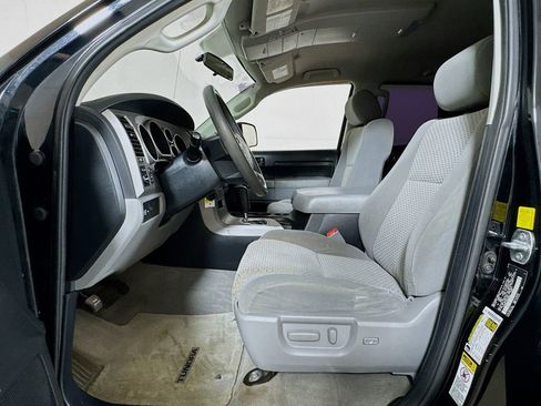 Used 2011 Toyota Tundra 2WD Double Cab w/ SR5 Pkg image 16