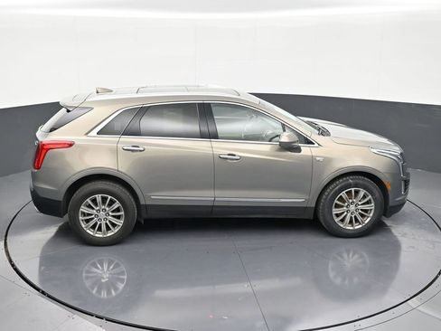 Used 2019 Cadillac XT5 Luxury image 17