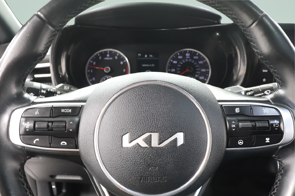 Used 2022 Kia K5 GT-Line w/ GT-Line FWD Premium Package image 11