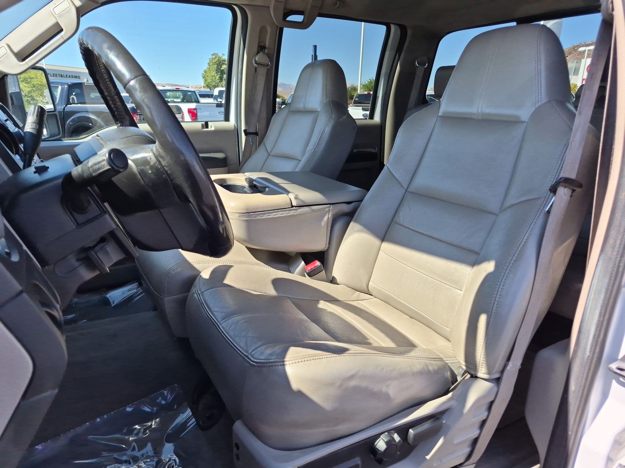 Used 2010 Ford F250 XLT AWD/4WD image 15